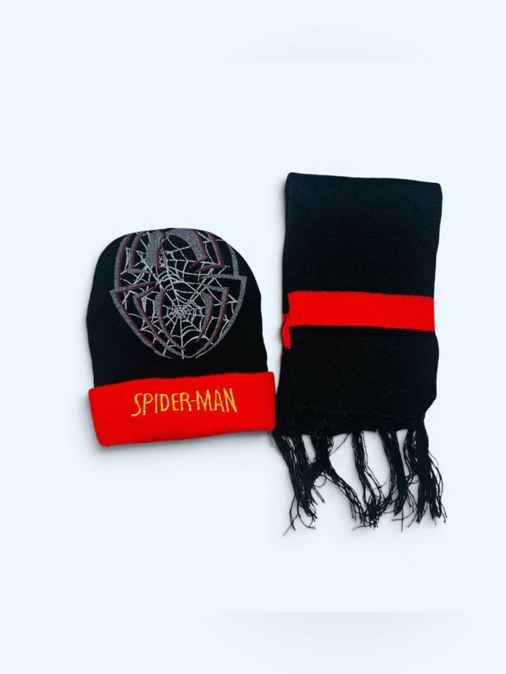 NIB Kids Spider Man Beanie & Scarf Set